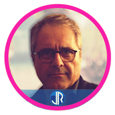  Customer Care Expert - Patrick Barrabe